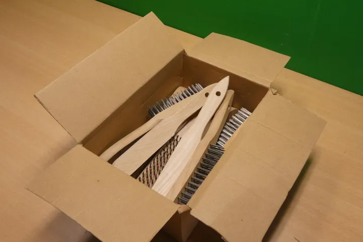 Posten Drahtbürsten Umfang: Karton mit Inhalt